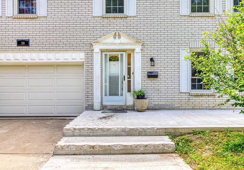 30-marlow-place-brampton-ontario-w13530954