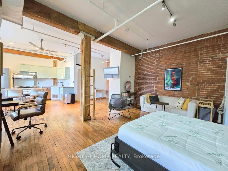 121-prescott-avenue-toronto-toronto-ontario-w13531004
