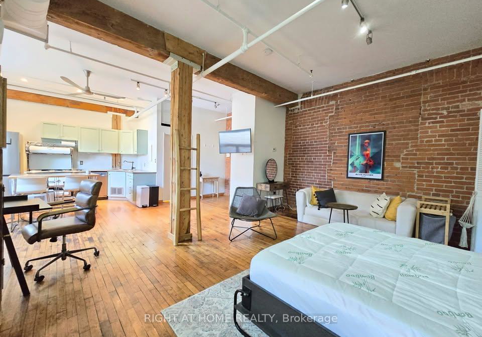 121-prescott-avenue-toronto-toronto-ontario-w13531004