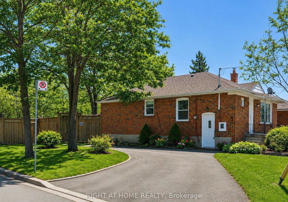 48-loney-avenue-toronto-york-ontario-w13531098