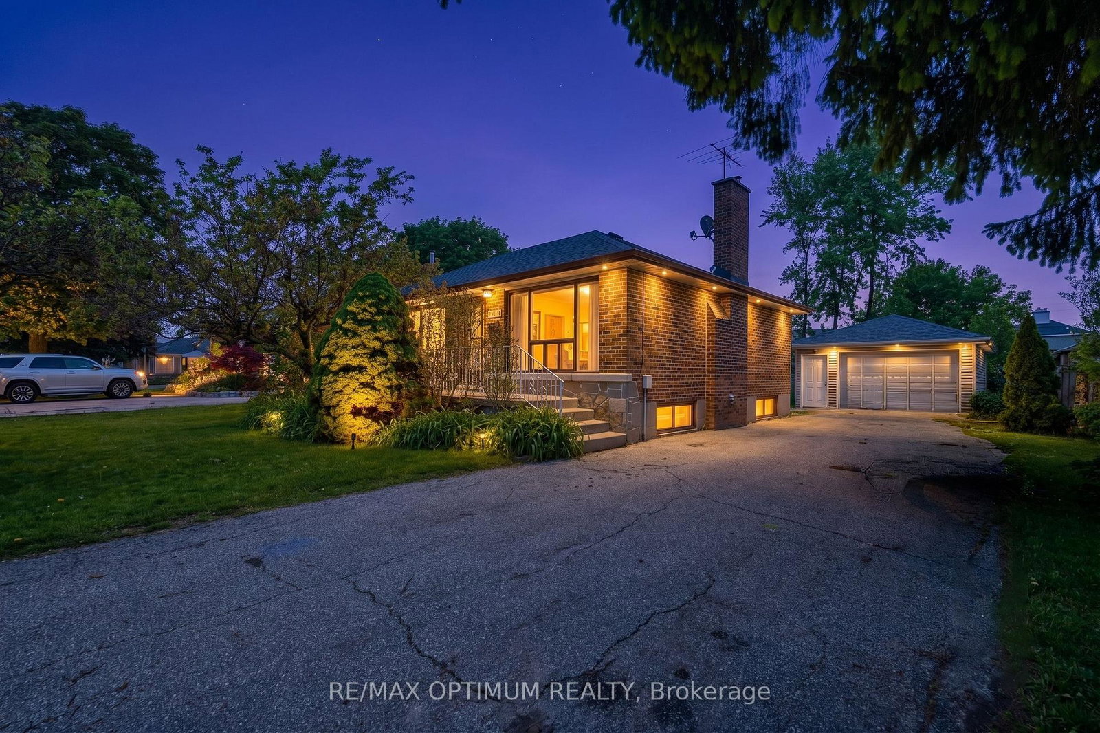 1747-coram-crescent-mississauga-ontario-w13531280