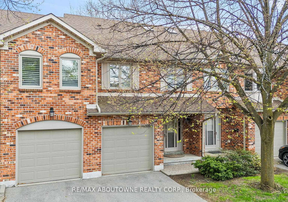 2230-walkers-line-burlington-ontario-w13531416