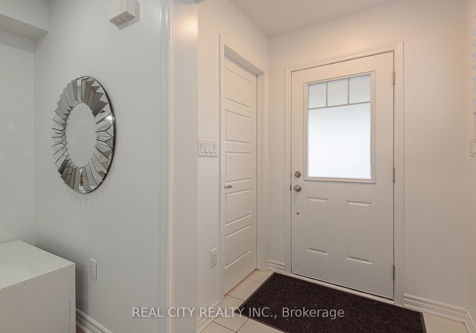 306-gillett-point-n-milton-ontario-w13531498
