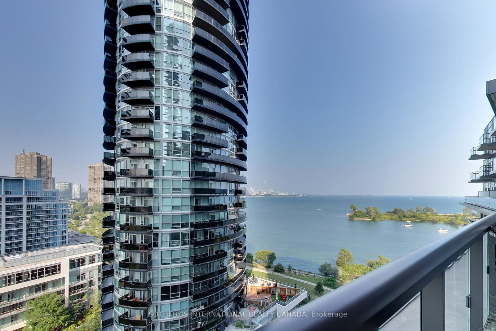 39-annie-craig-drive-toronto-etobicoke-ontario-w13531556