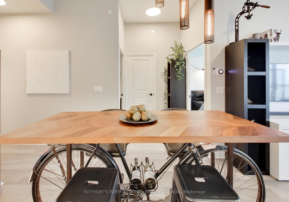 39-annie-craig-drive-toronto-etobicoke-ontario-w13531556