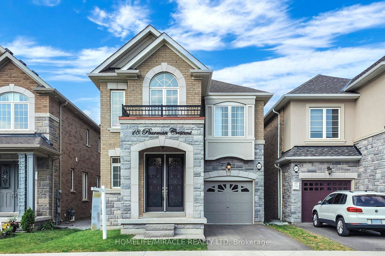 18-pearman-crescent-brampton-ontario-w13531640