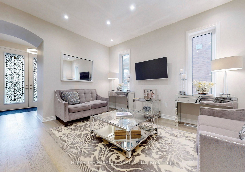 18-pearman-crescent-brampton-ontario-w13531640
