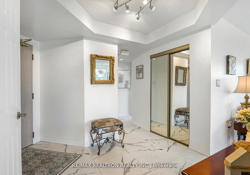 2155-burnhamthorpe-road-w-mississauga-ontario-w13531694