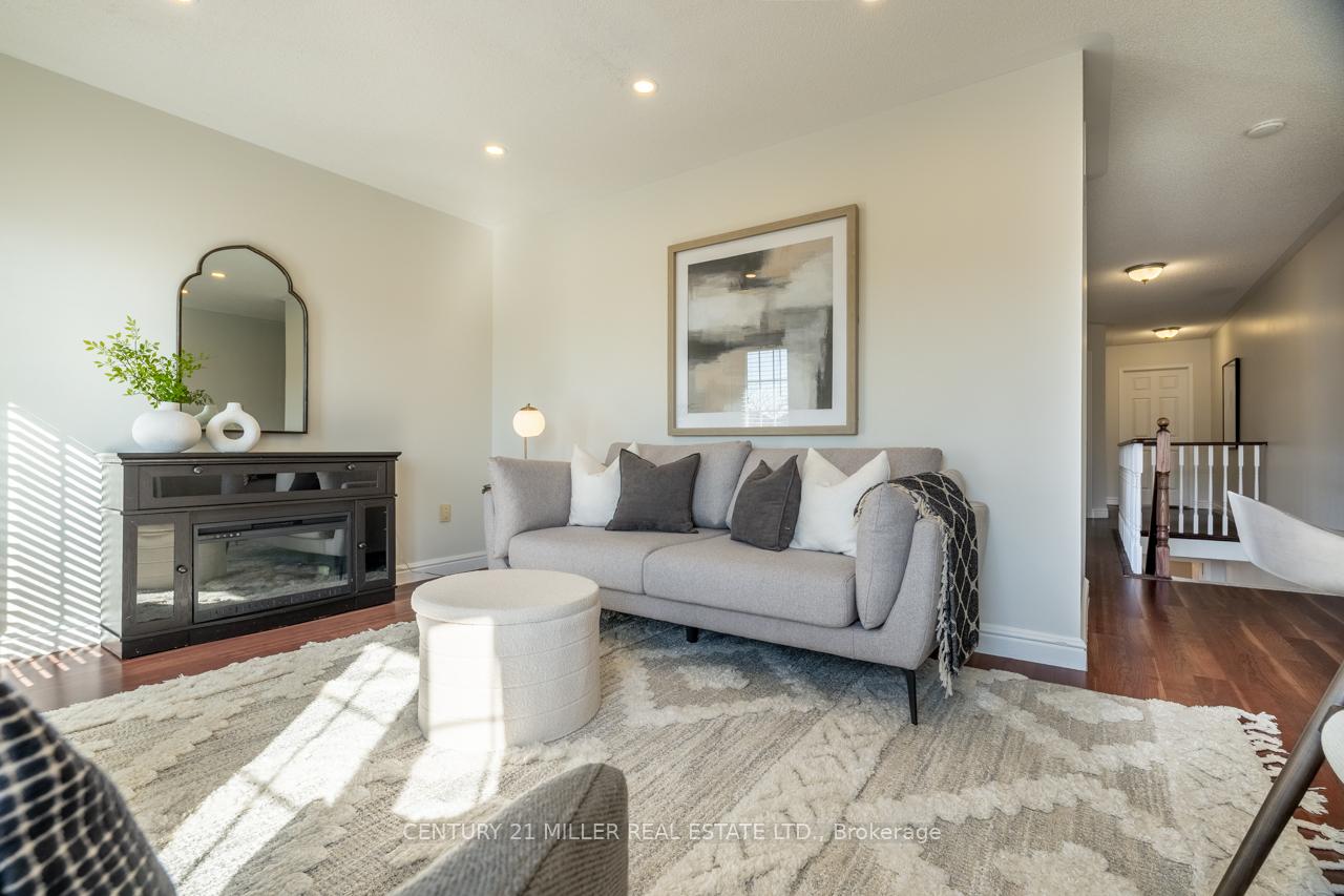 53-dills-crescent-milton-ontario-w13531894