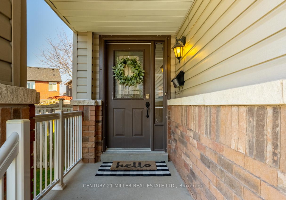 53-dills-crescent-milton-ontario-w13531894