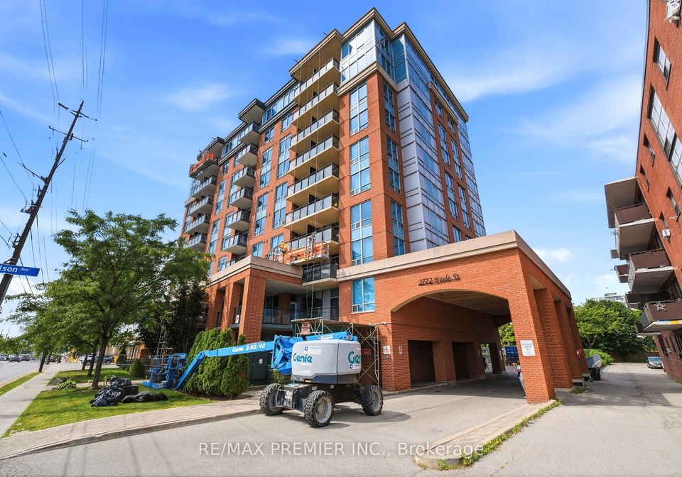 2772-keele-street-toronto-york-ontario-w13531964