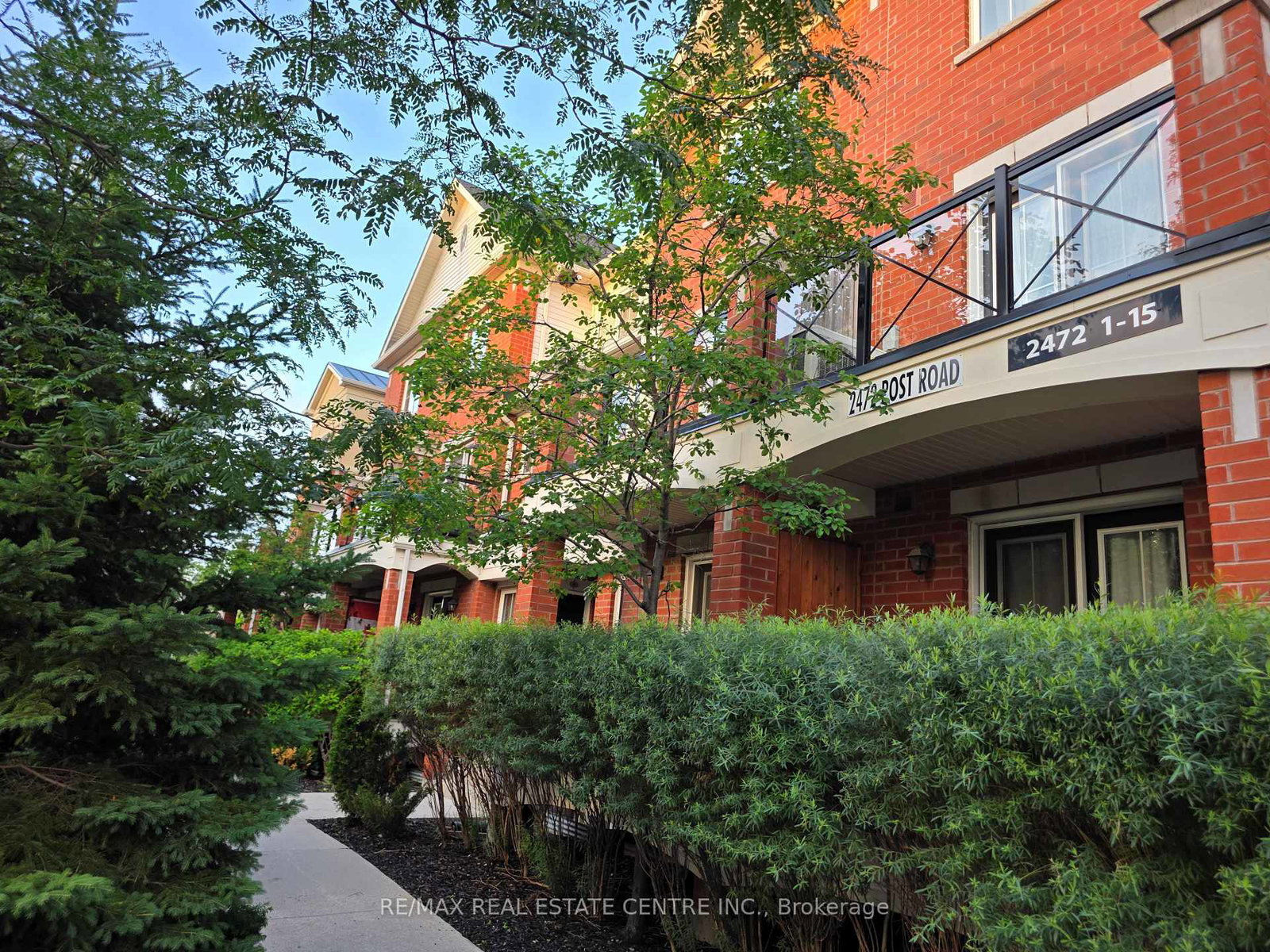 2472-post-road-oakville-ontario-w13532368
