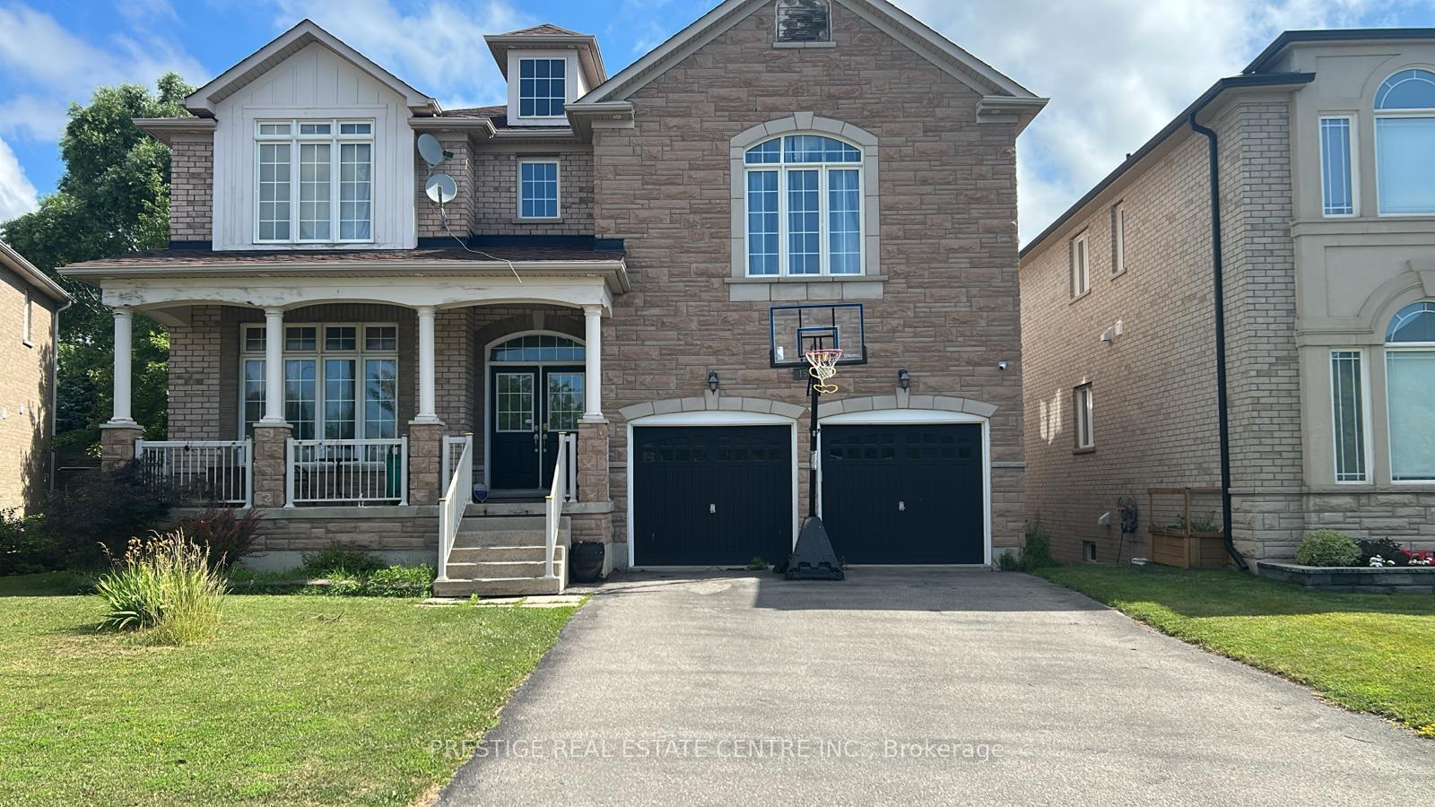 1527-stewart-crescent-milton-ontario-w13532564