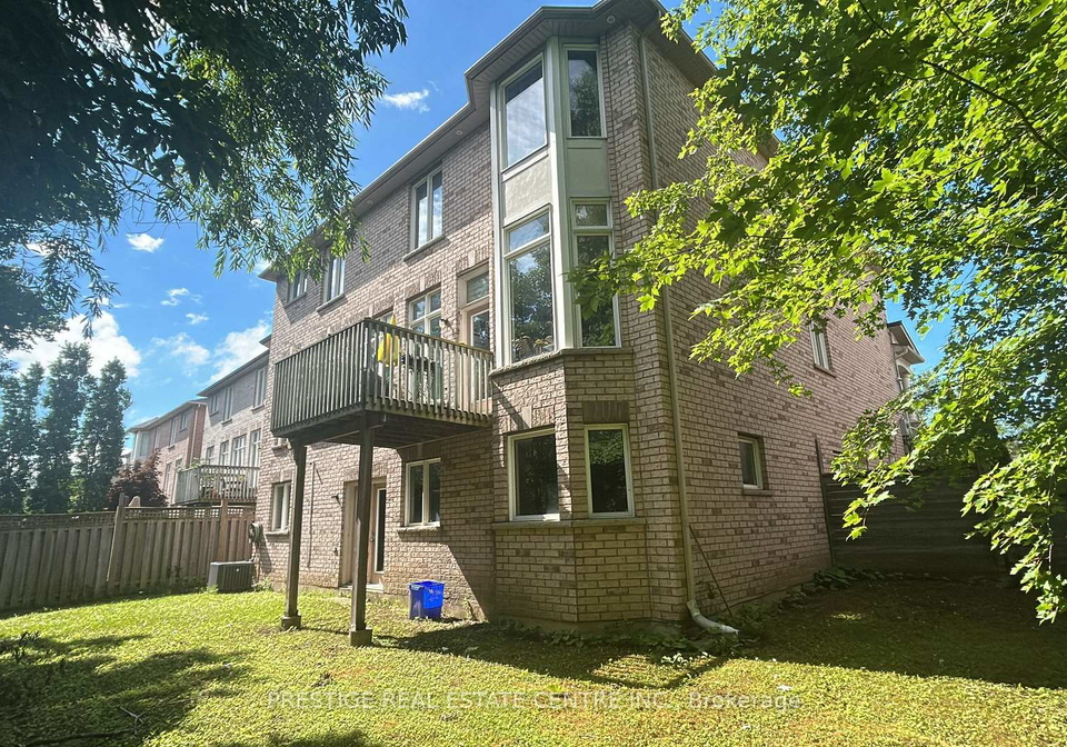 1527-stewart-crescent-milton-ontario-w13532564