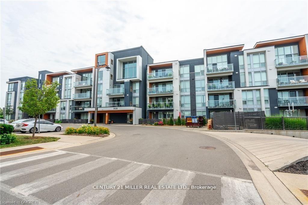 3028-creekshore-common-oakville-ontario-w13532568