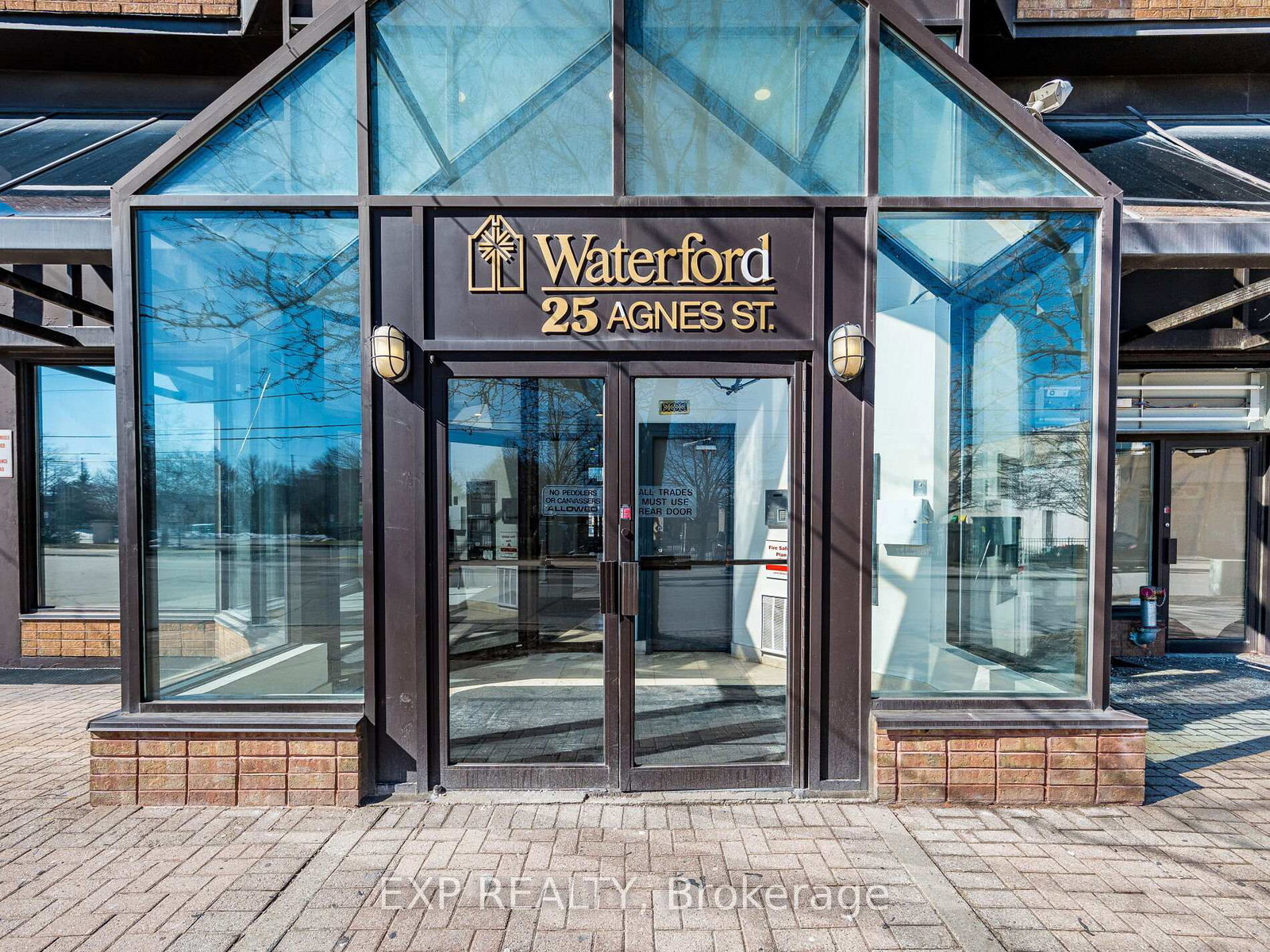 25-agnes-street-mississauga-ontario-w13532846