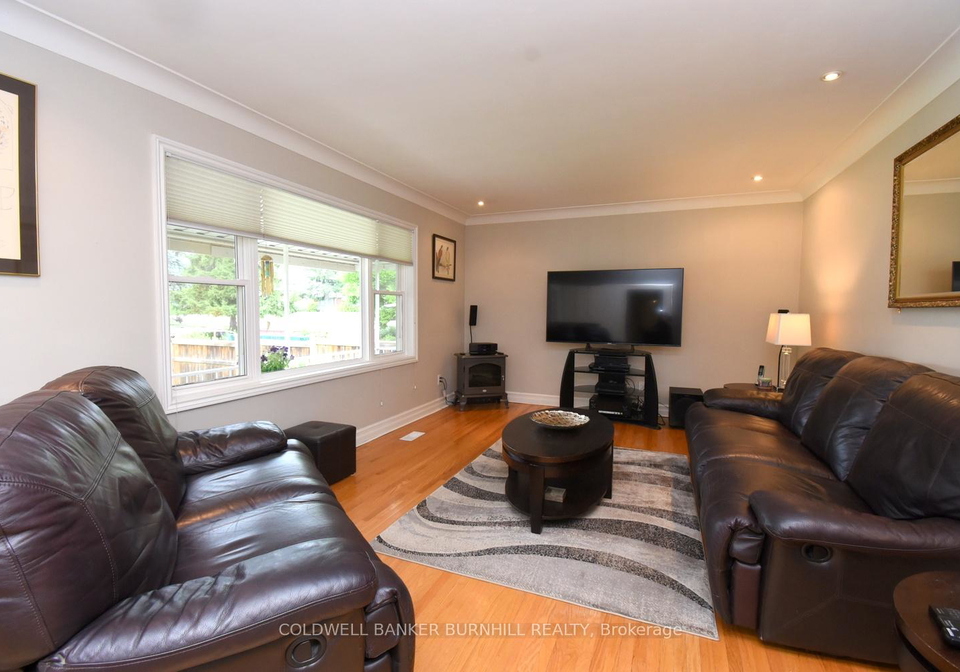 1087-maplehurst-avenue-burlington-ontario-w13532882