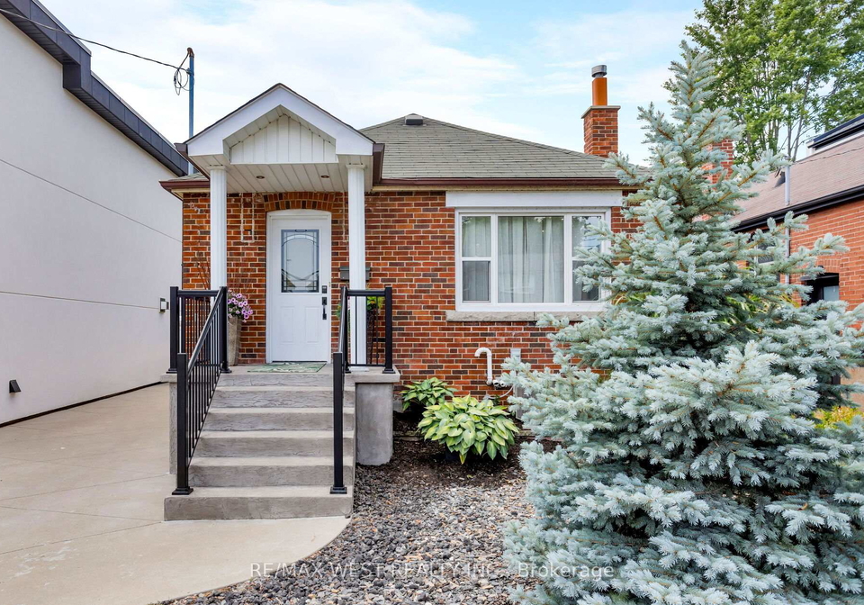 42-stephen-drive-toronto-etobicoke-ontario-w13532964