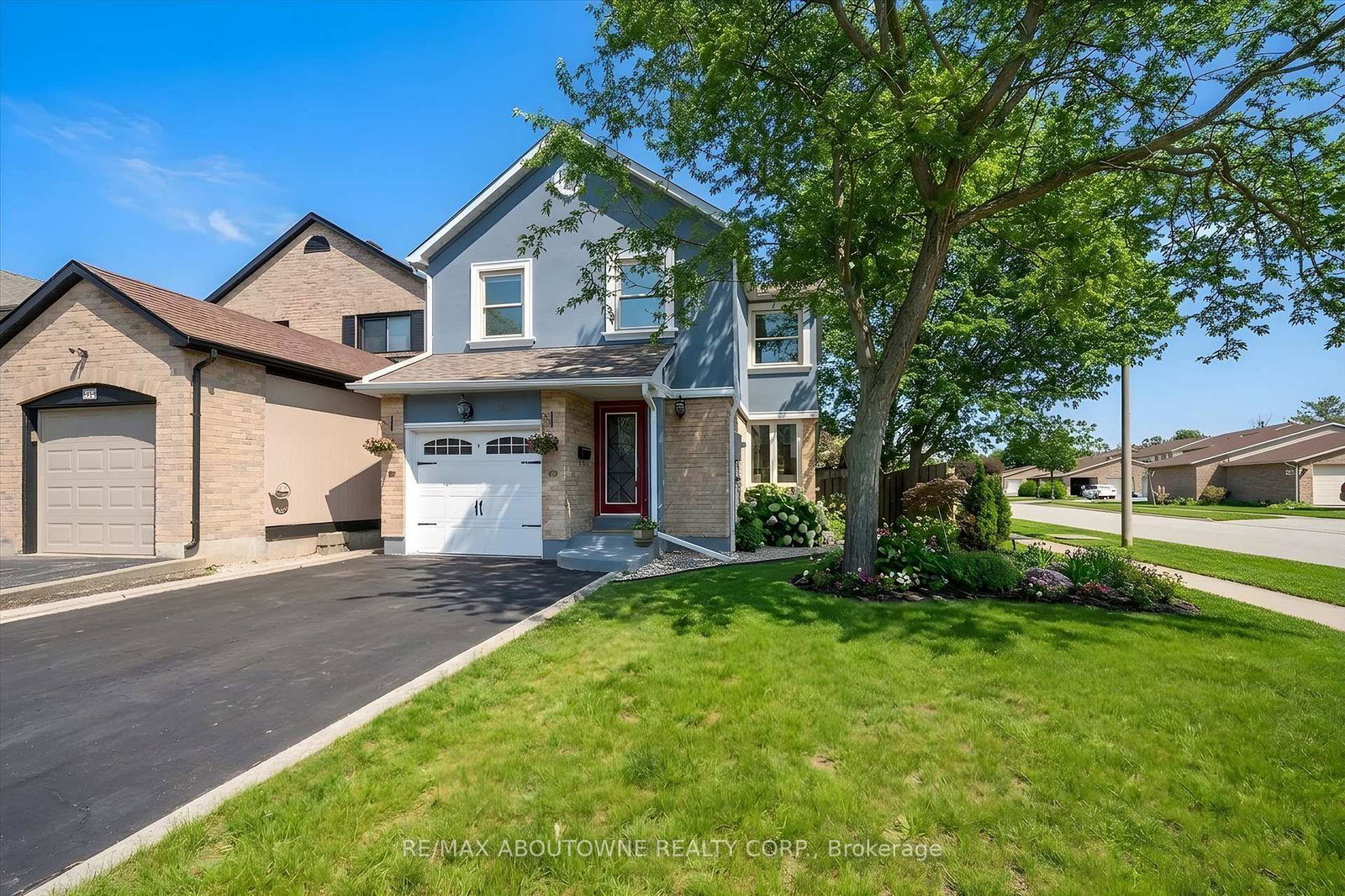 395-maidstone-crescent-oakville-ontario-w13533294