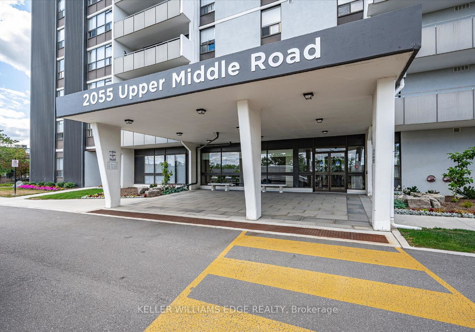 2055-upper-middle-road-burlington-ontario-w13533298