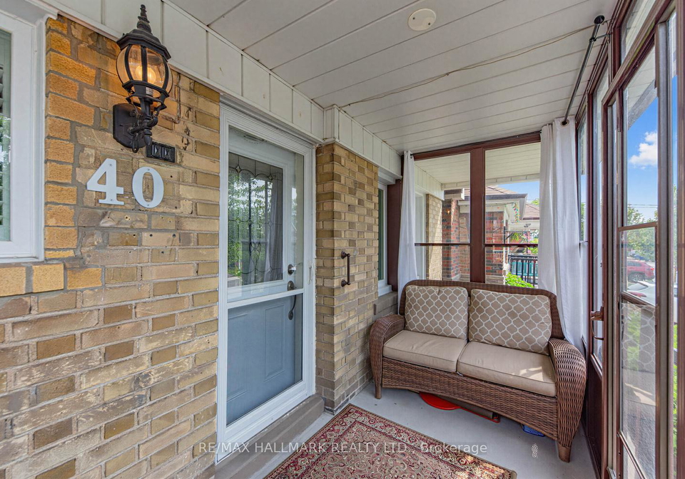 40-bowie-avenue-toronto-north-york-ontario-w13533400