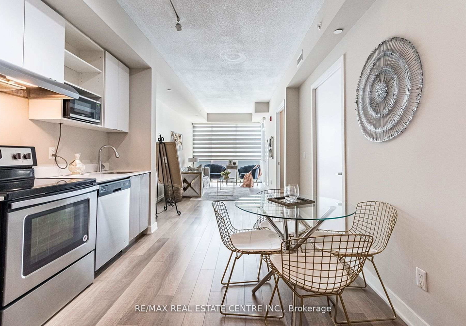 5240-dundas-street-burlington-ontario-w13533408