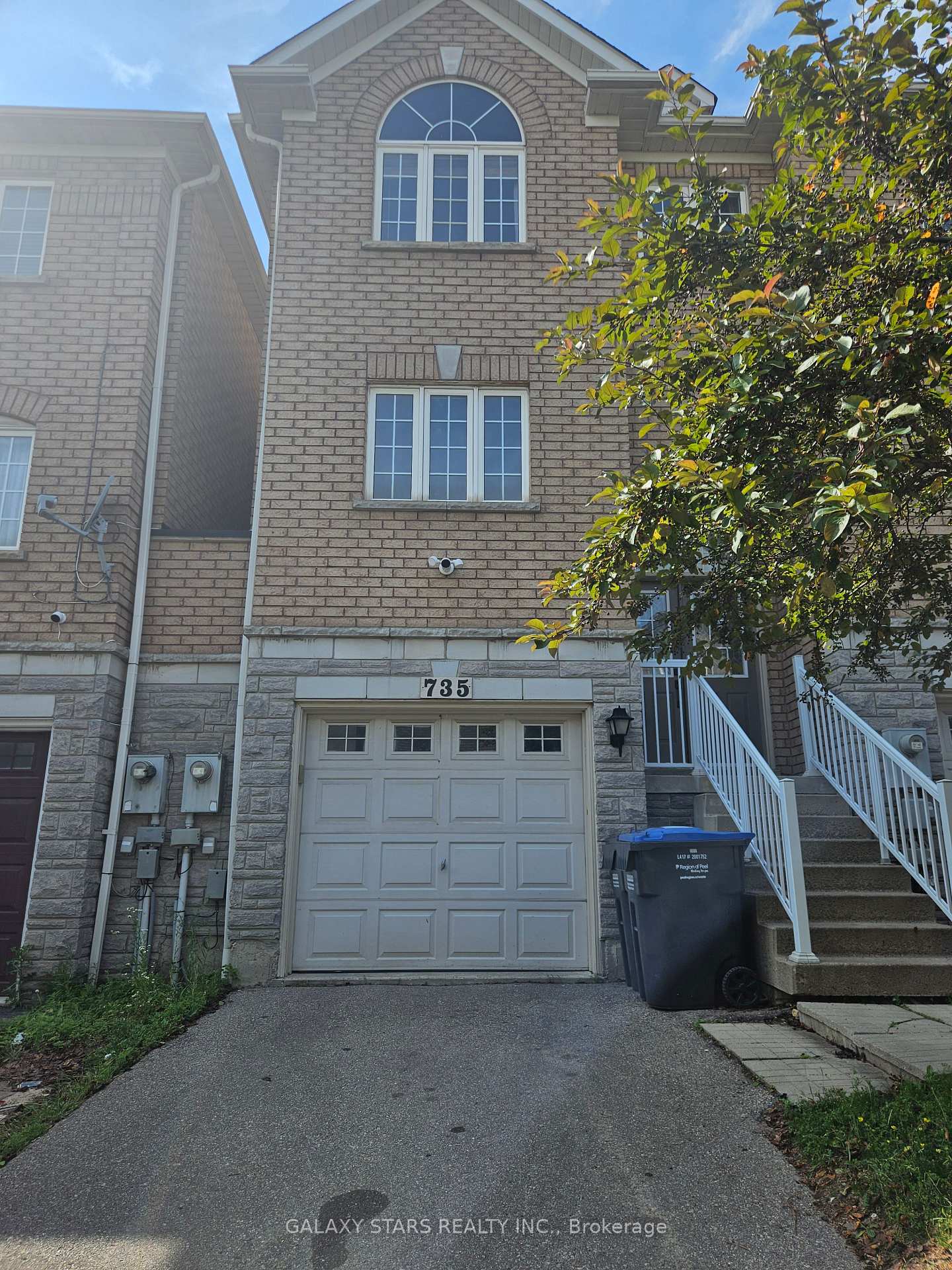 735-states-street-mississauga-ontario-w13533418