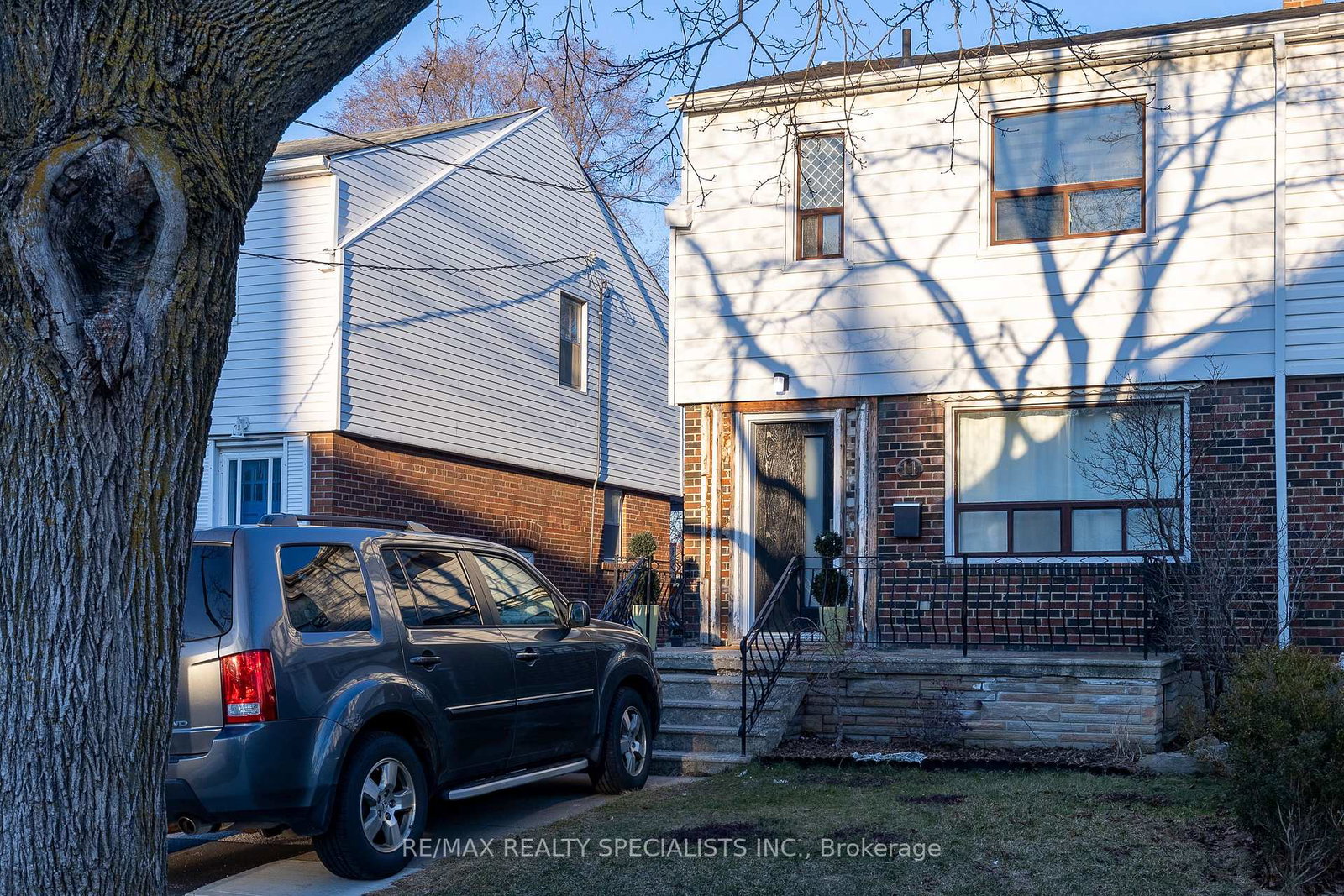 11-dayton-avenue-toronto-etobicoke-ontario-w13533536