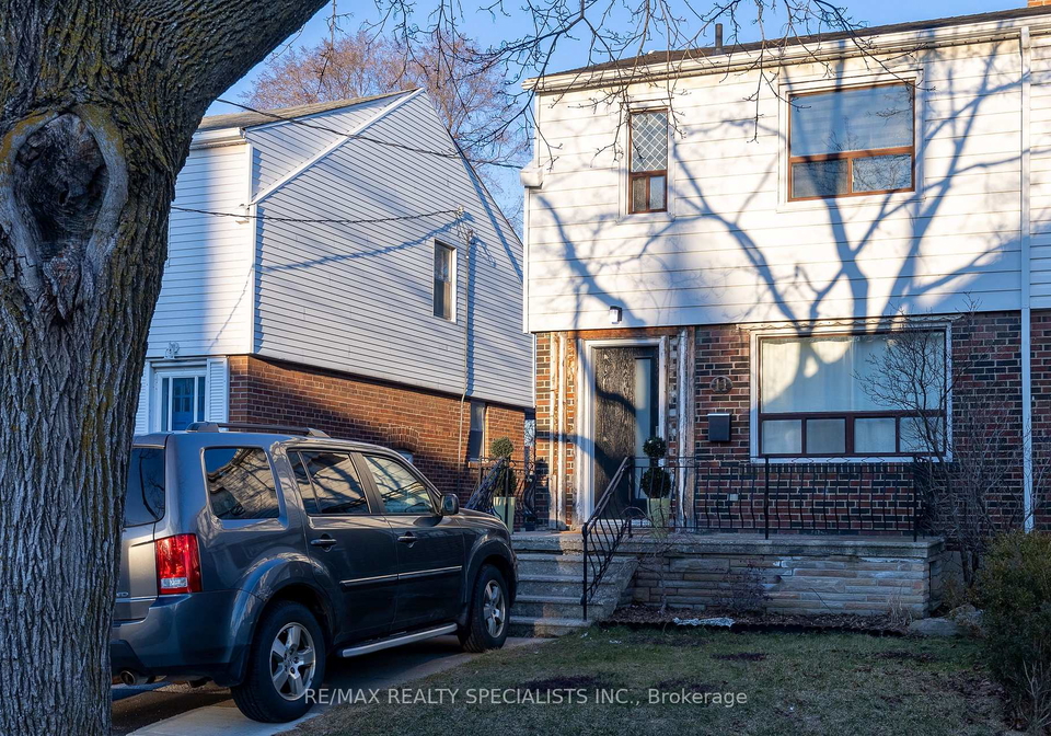 11-dayton-avenue-toronto-etobicoke-ontario-w13533536