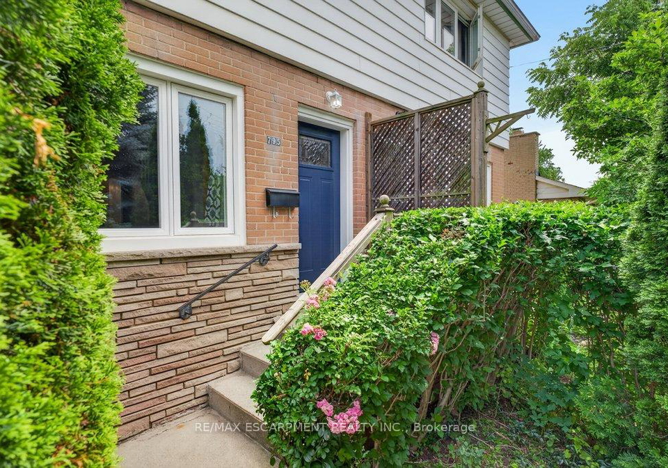 795-drury-lane-burlington-ontario-w13533554