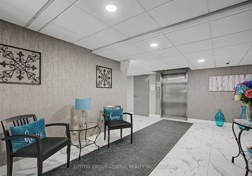 3499-upper-middle-road-burlington-ontario-w13533588