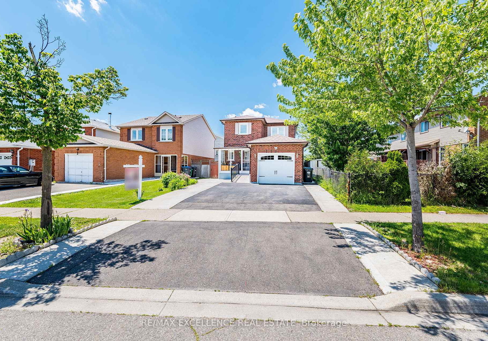 6-stalbridge-avenue-brampton-ontario-w13533604
