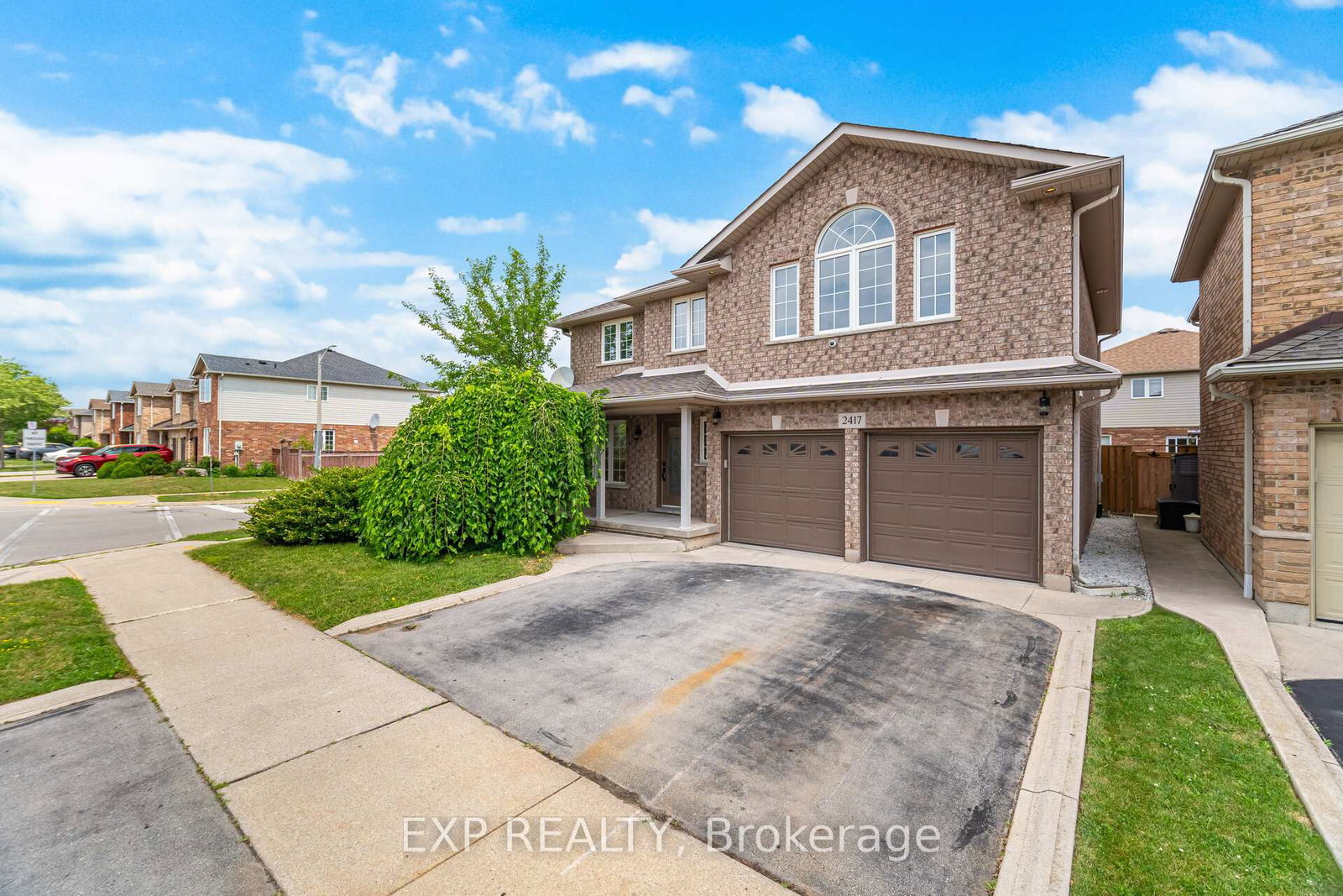 2417-orchard-road-burlington-ontario-w13533890