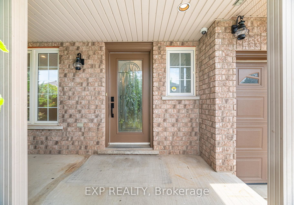 2417-orchard-road-burlington-ontario-w13533890