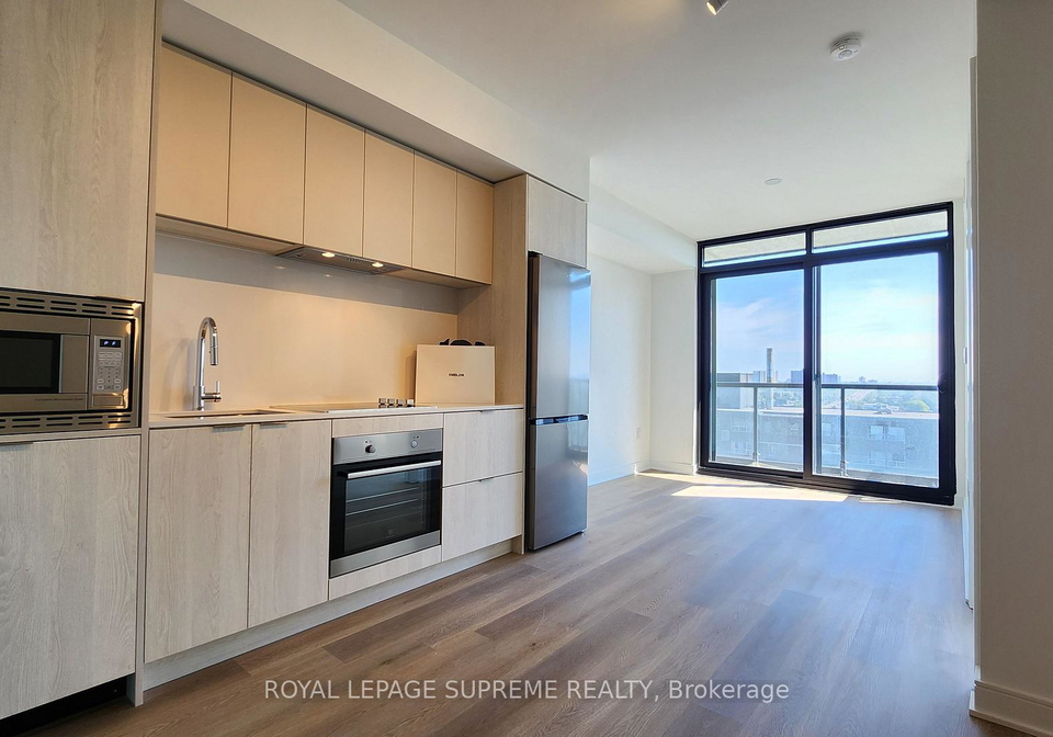 86-dundas-street-e-mississauga-ontario-w13533996