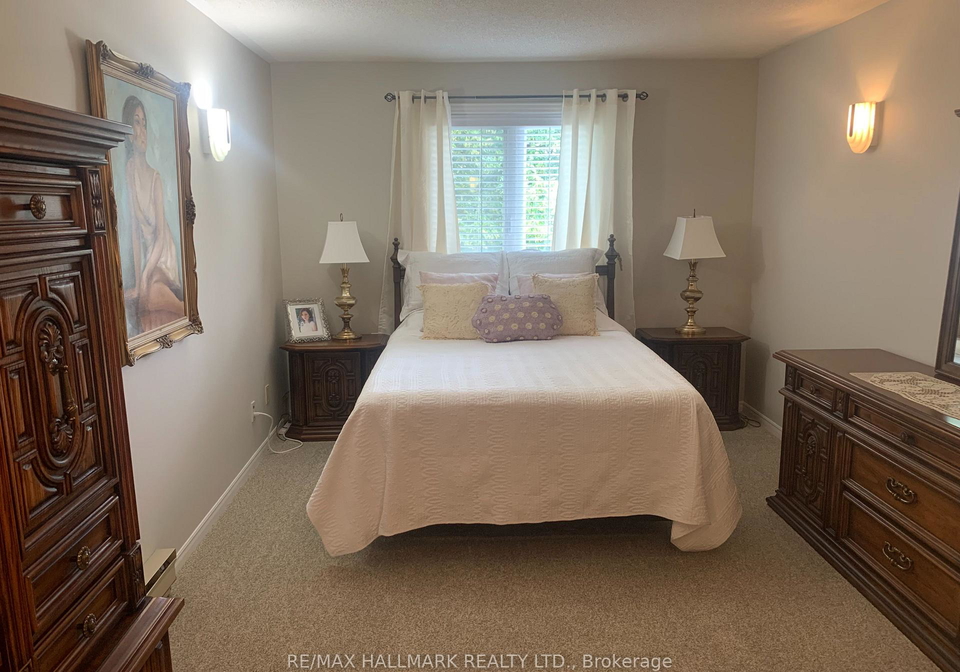 3050-pinemeadow-drive-burlington-ontario-w13534172