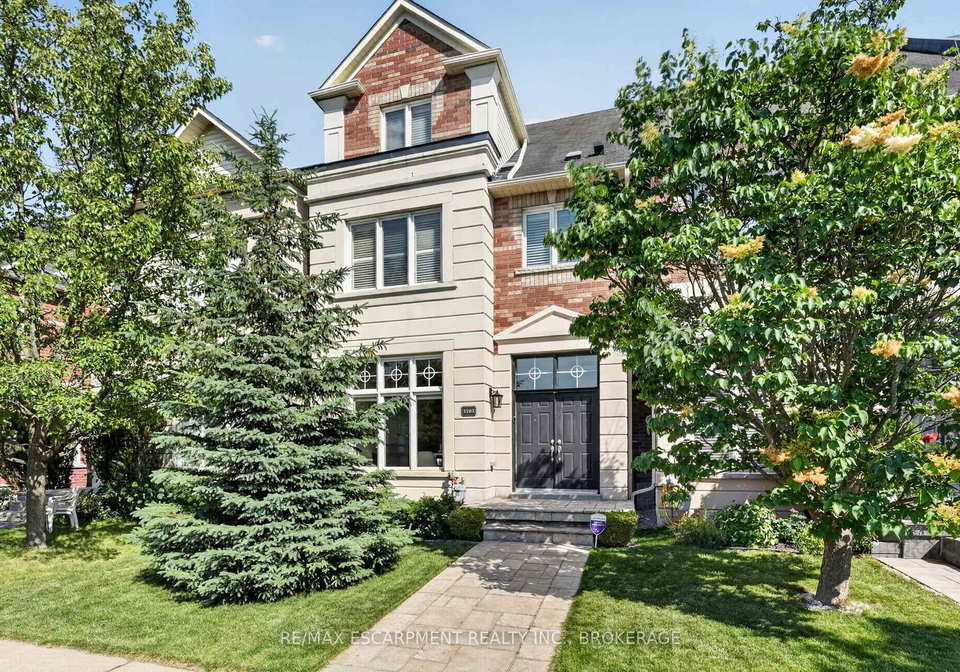 5203-preservation-circle-mississauga-ontario-w13534184