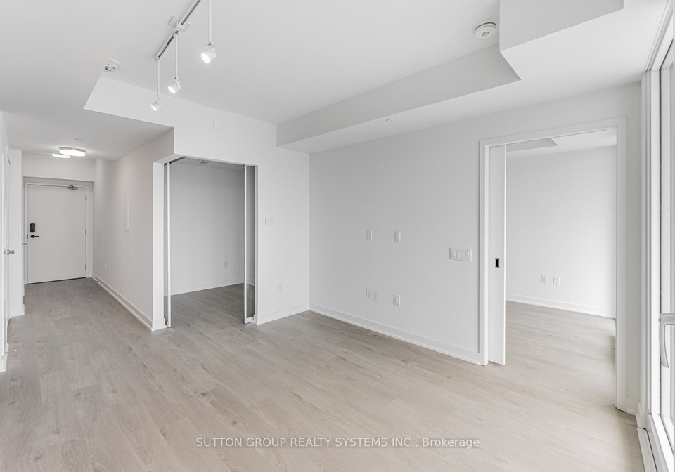3900-confederation-parkway-mississauga-ontario-w13534386