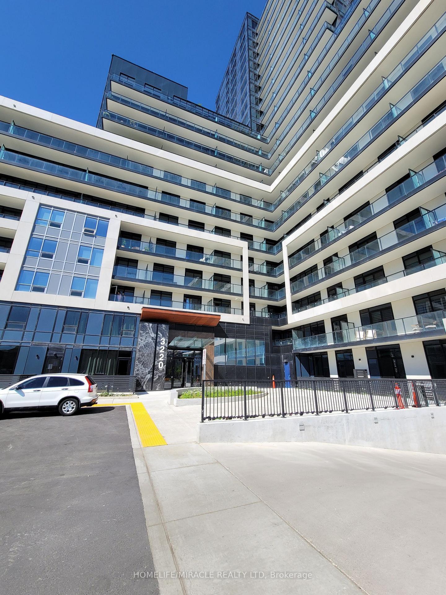 3220-william-coltson-avenue-oakville-ontario-w13534388