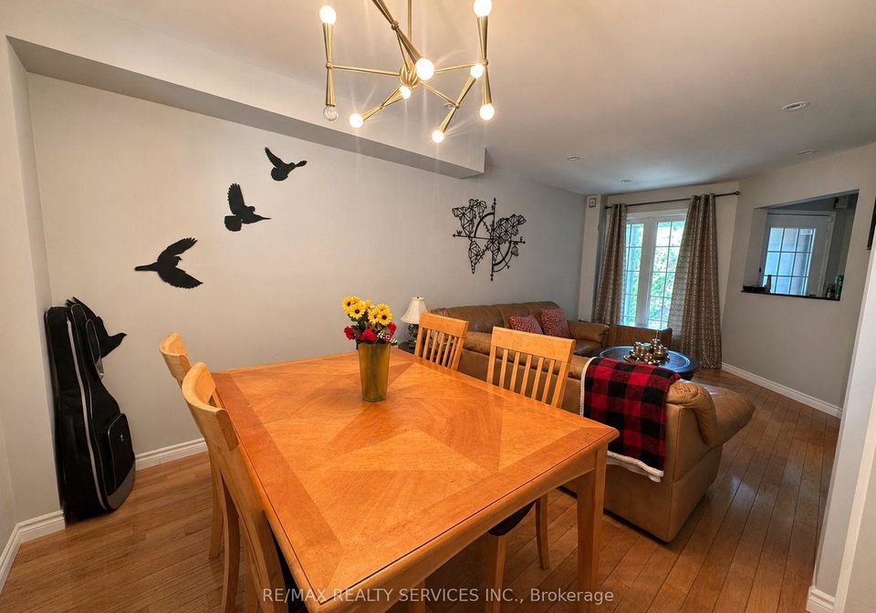 6897-bansbridge-crescent-mississauga-ontario-w13534688