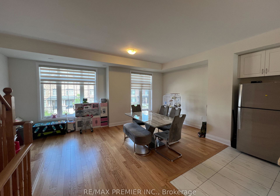 28-petch-avenue-caledon-ontario-w13534930