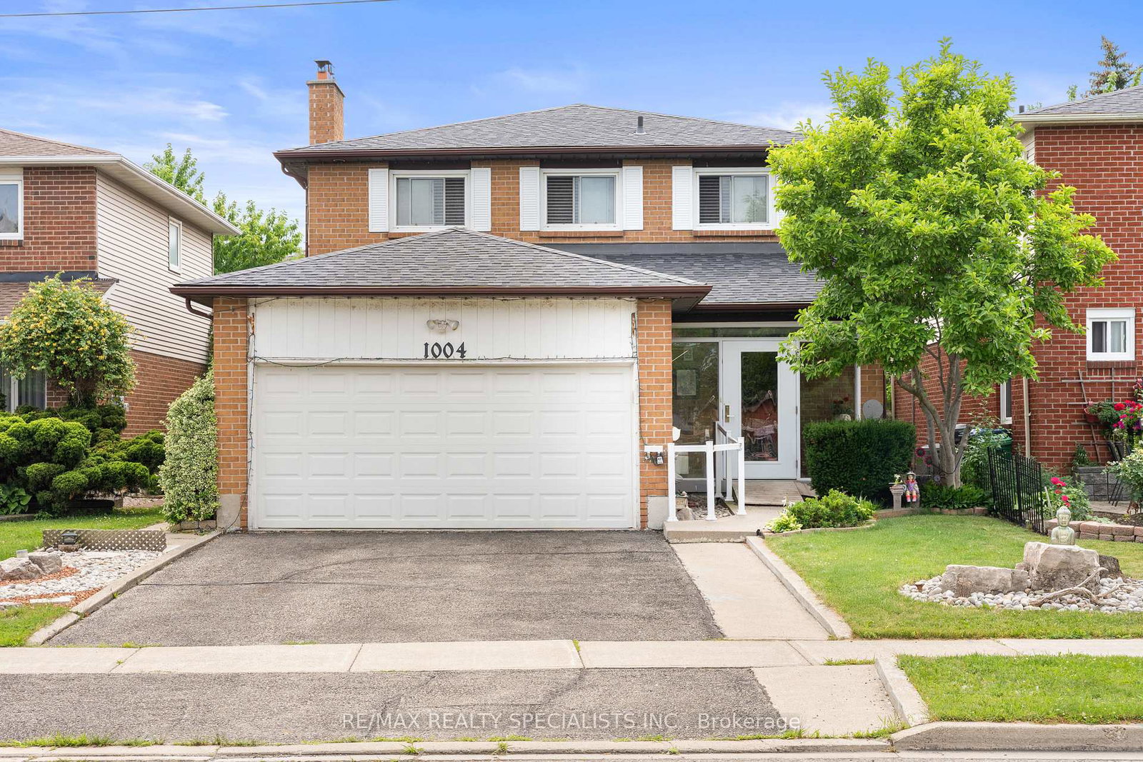 1004-queensbridge-drive-mississauga-ontario-w13535004