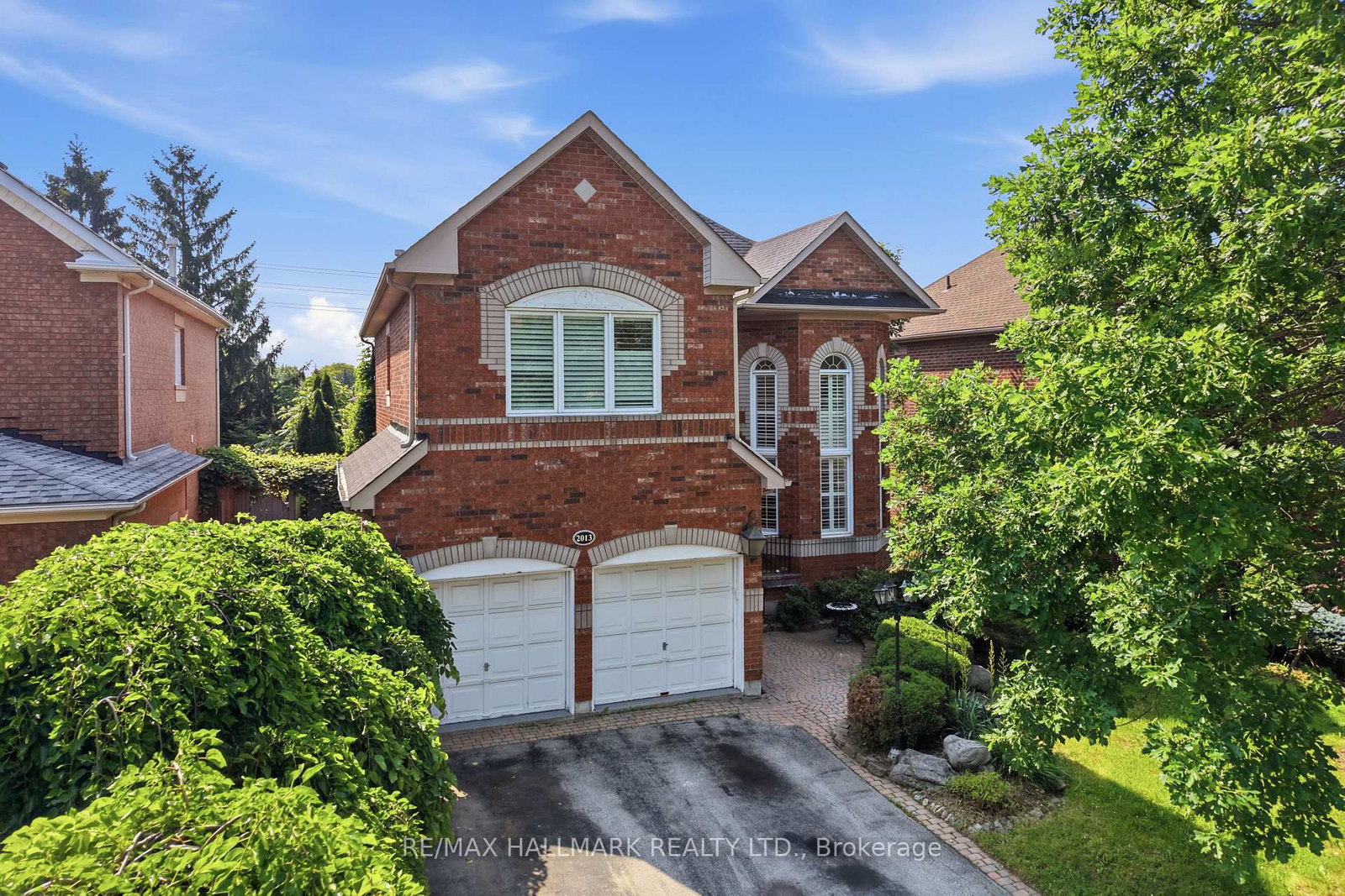 2013-rosemount-crescent-oakville-ontario-w13535094