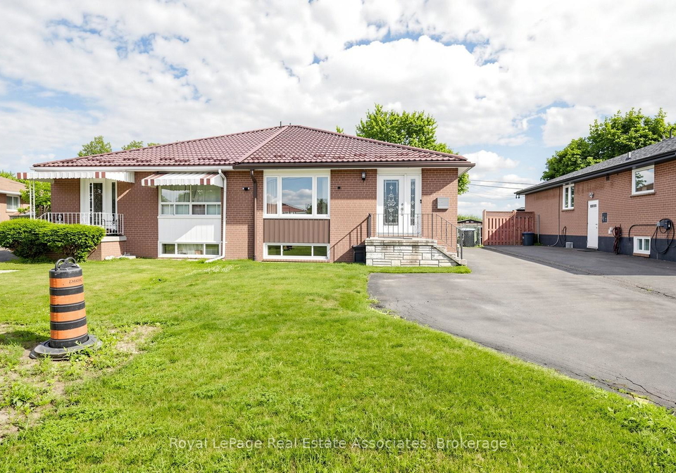 71-addington-crescent-brampton-ontario-w13535136