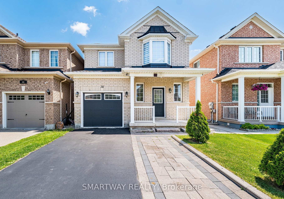 38-lockburn-crescent-brampton-ontario-w13535252