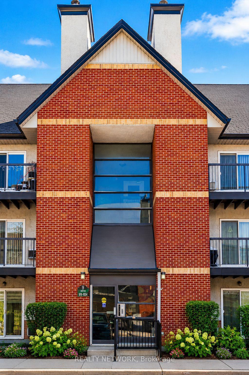 1450-glen-abbey-gate-oakville-ontario-w13535302
