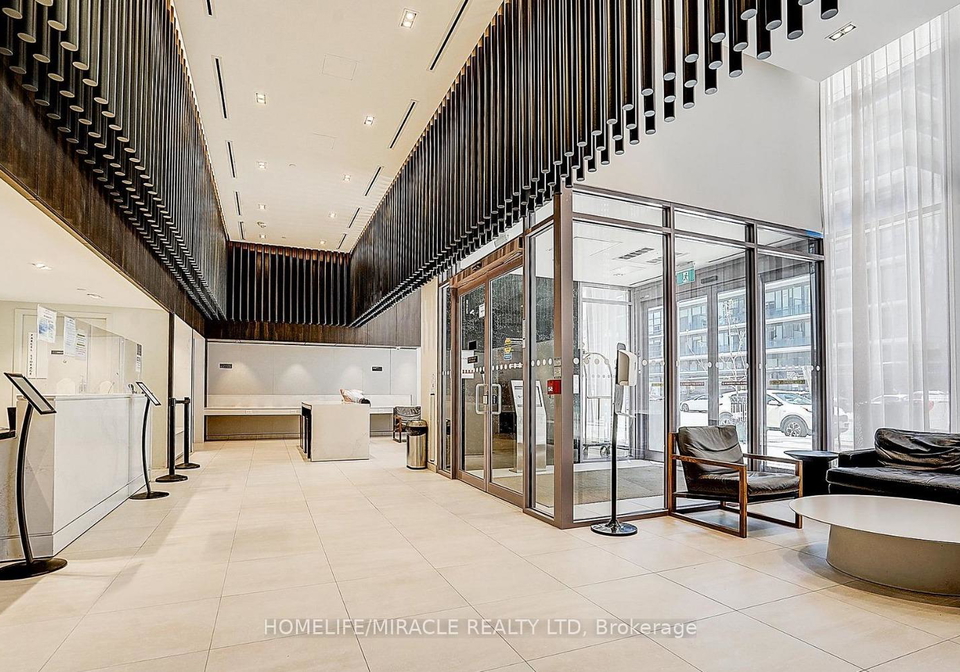 4065-confederation-parkway-mississauga-ontario-w13535322