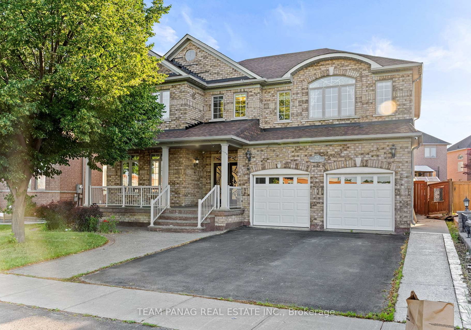 52-mount-royal-circle-brampton-ontario-w13535356