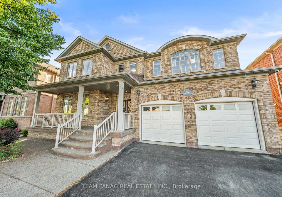 52-mount-royal-circle-brampton-ontario-w13535356