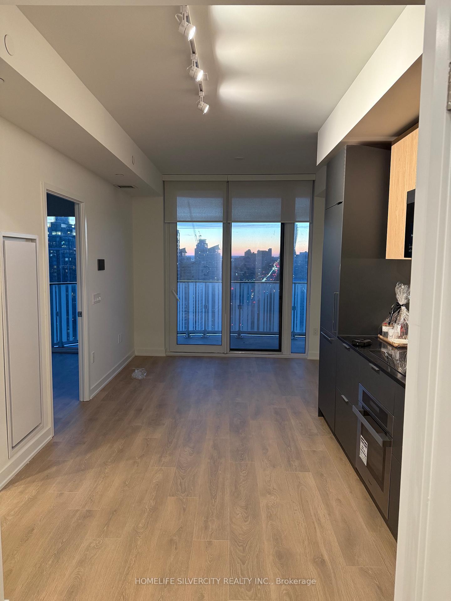 1-fairview-street-mississauga-ontario-w13535518